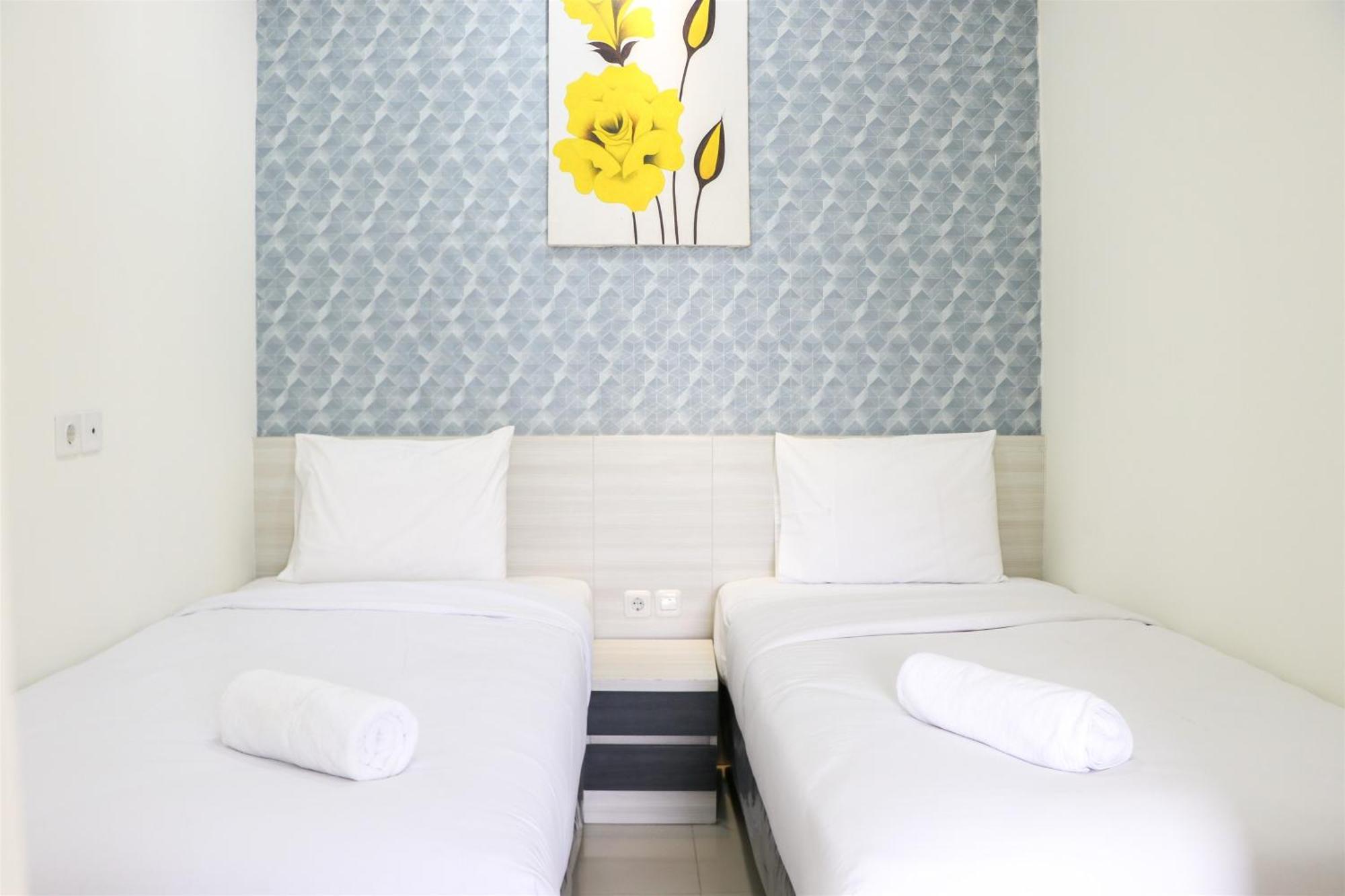 Apartemen Simply 2br At Parahyangan By Travelio *
