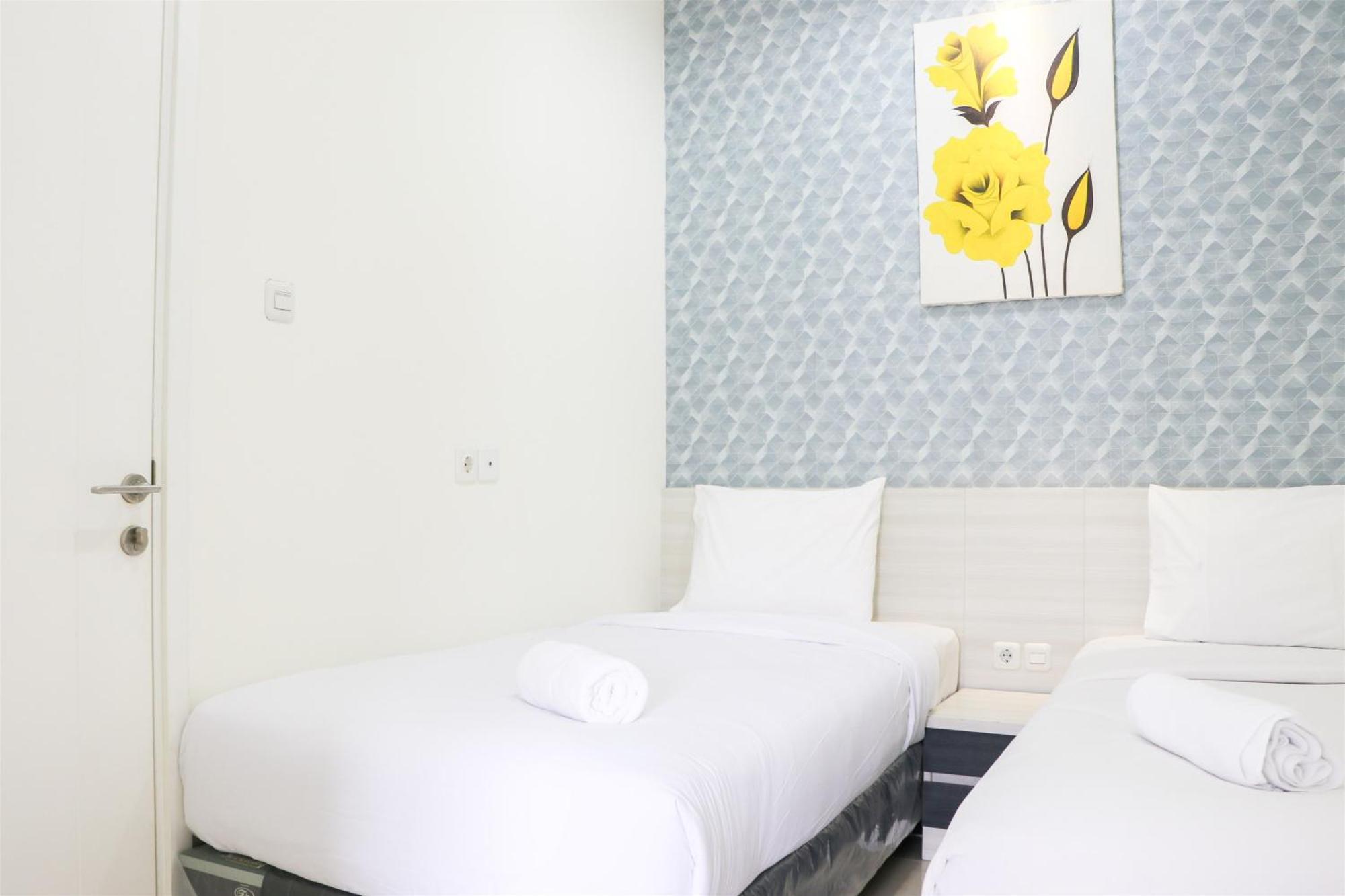 Simply 2br At Parahyangan By Travelio * Bandung